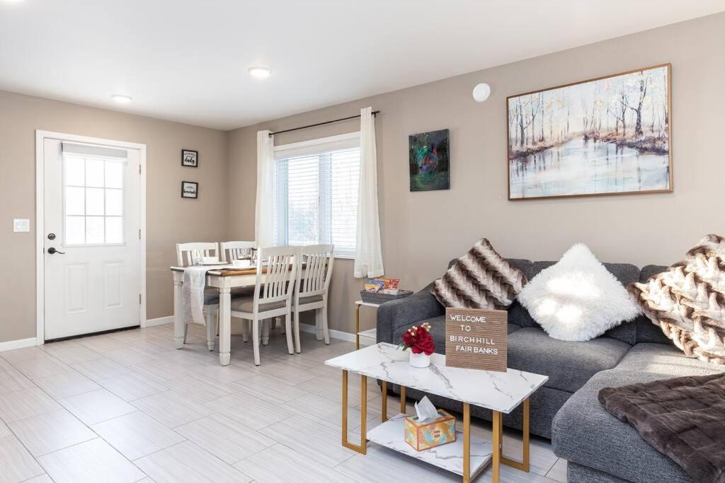 페어뱅크스 Birch Hill Retreat Great Location2+Garage+Aurora 빌라 외부 사진