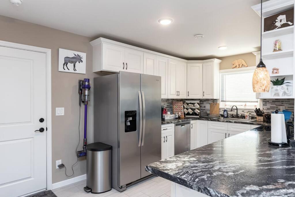 페어뱅크스 Birch Hill Retreat Great Location2+Garage+Aurora 빌라 외부 사진